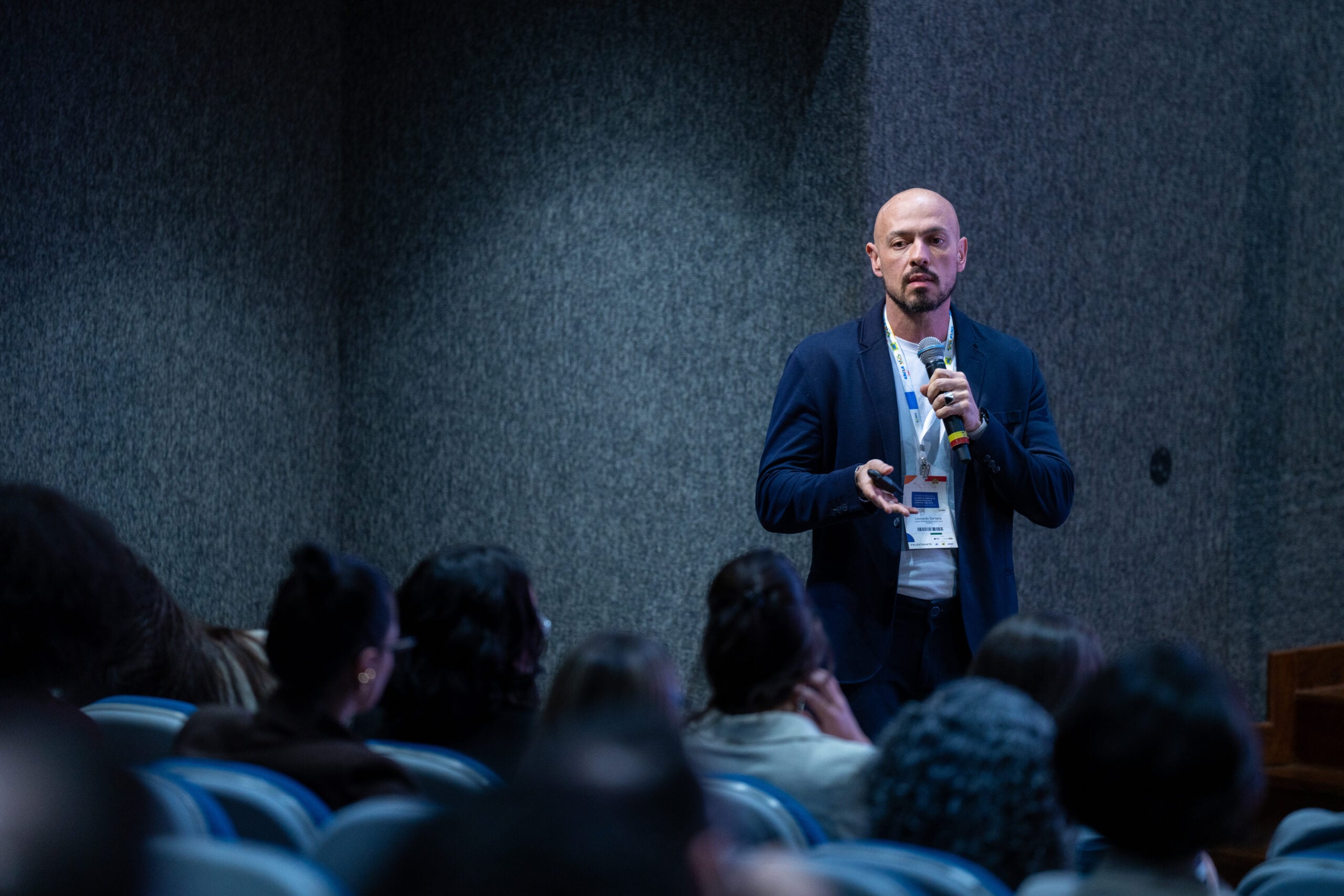 ABDI apresenta iniciativas para ampliar a adoção do BIM em estados e municípios durante fórum nacional do MGI